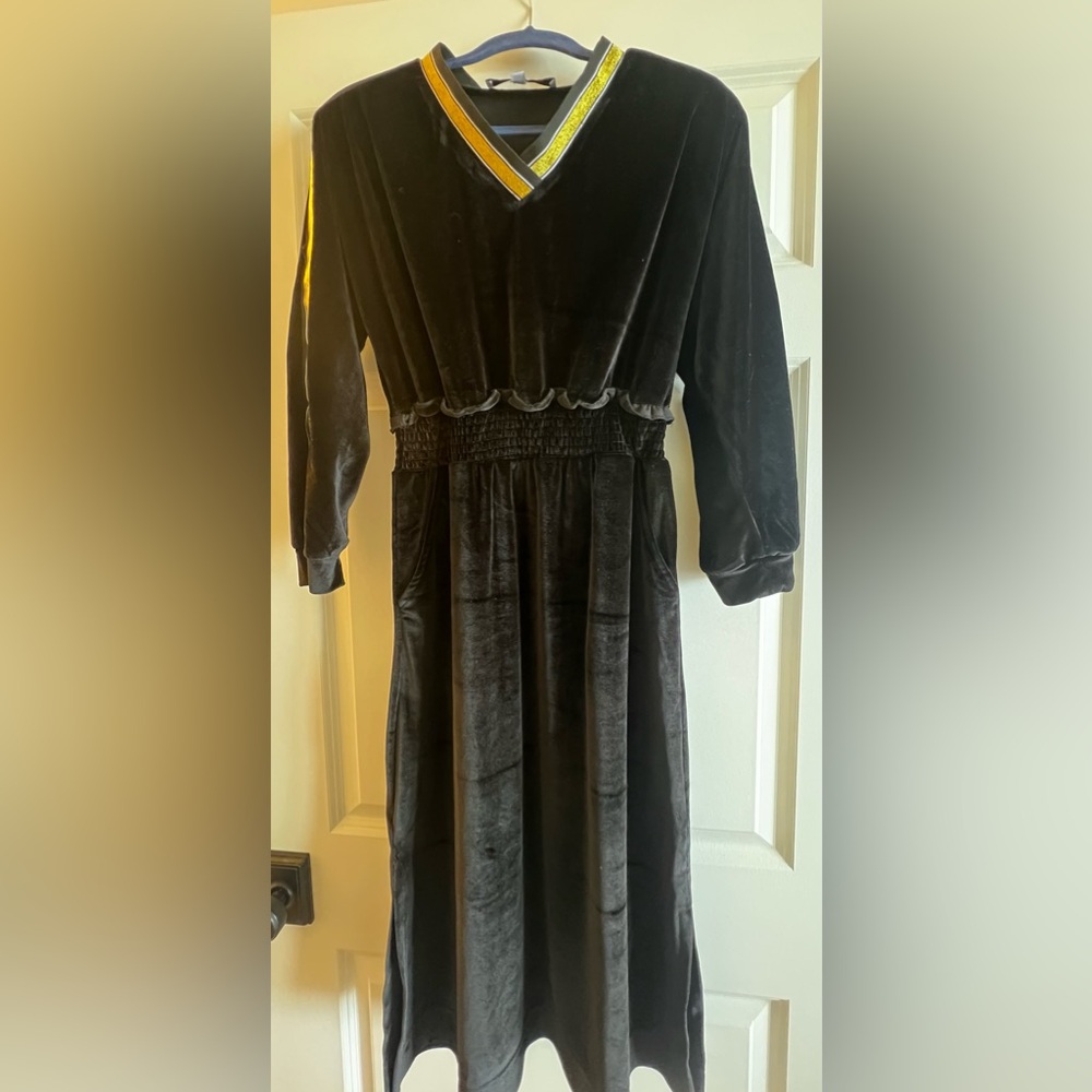 BURU Black Velvet Dress with gold neck & sleeve accent, size Small.
